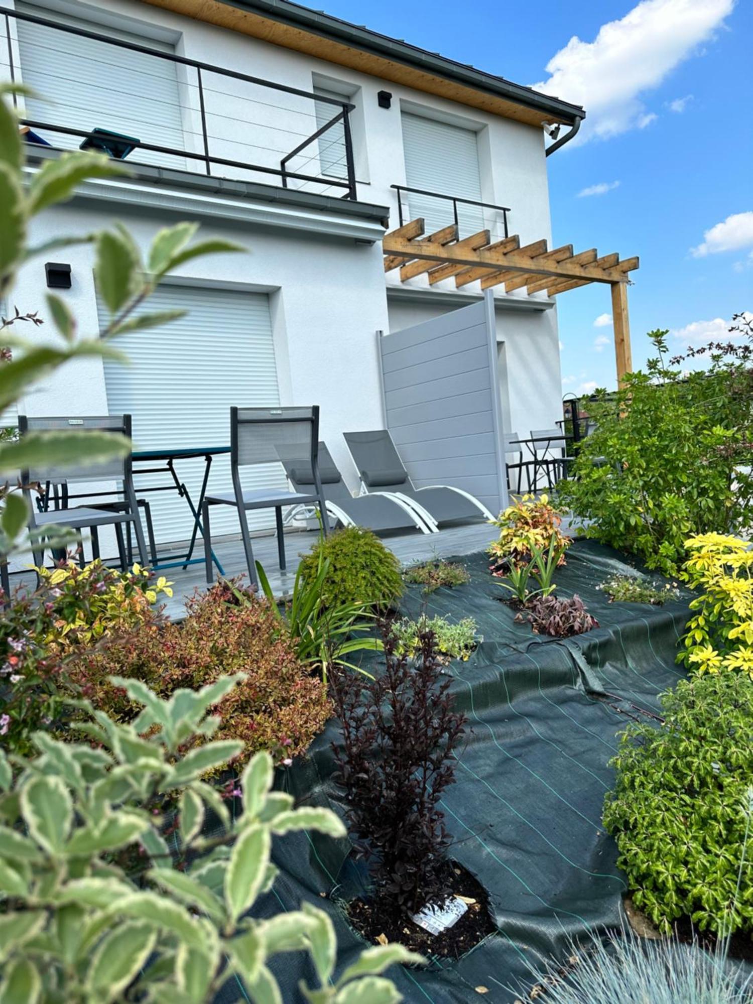 La Villa Perchee Calme, Sauna, Parking Prive Saint-Prix  Eksteriør bilde